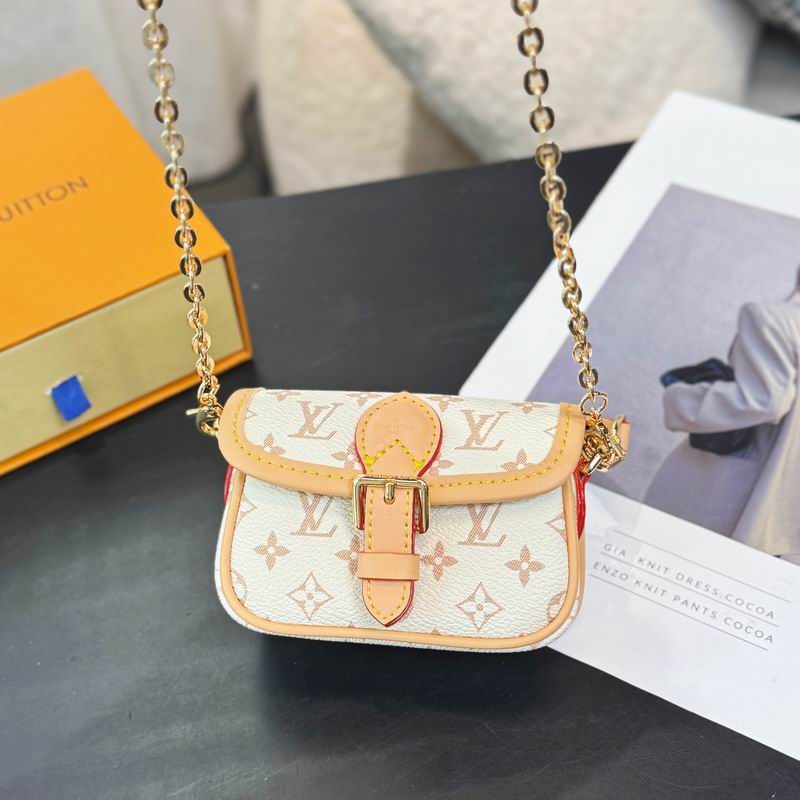 LV AirPods bag 96